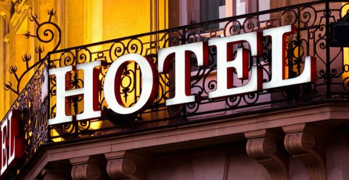 Porter’s Five Forces Analysis of Hotel Industry