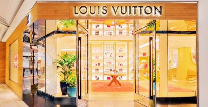 Competitors Analysis of Louis Vuitton 